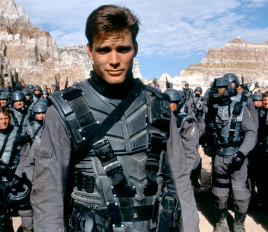 Starship Troopers – Film Review | 1997